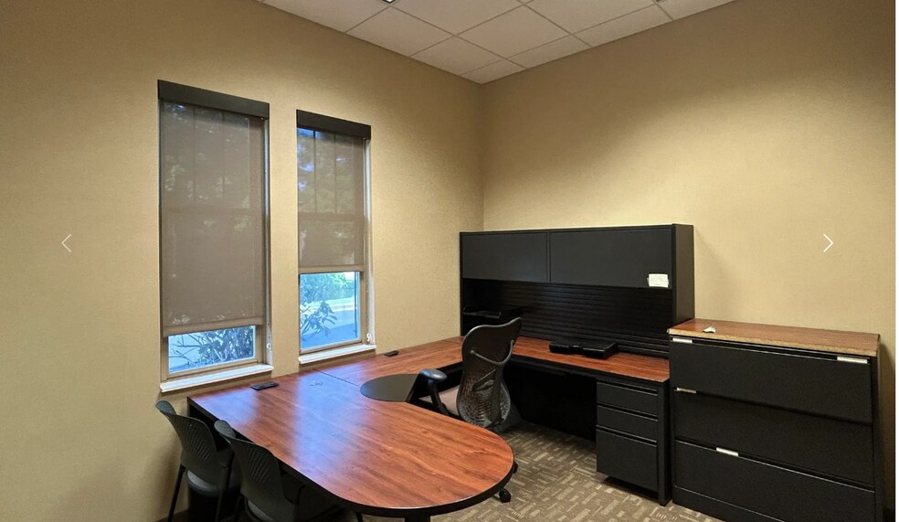 More Photos Of 5572 Russellville Rd, Bowling Green Office For Sale