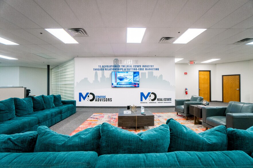 More Photos Of 2500 Discovery Blvd, Rockwall Office For Lease