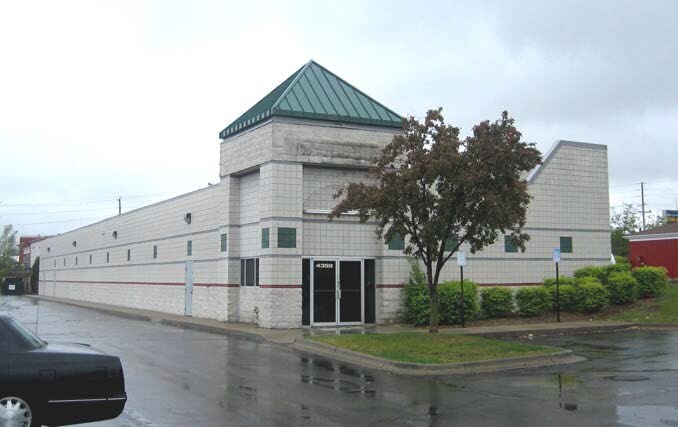 Primary Photo Of 4357-4359 Highland Rd, Waterford Industrial For Lease