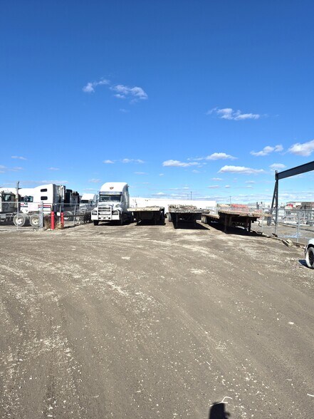 More Photos Of 314 Exploration Ave SE, Calgary Warehouse For Sale