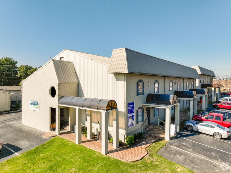 More Photos Of 3935 Sunset Blvd, West Columbia Unknown For Lease