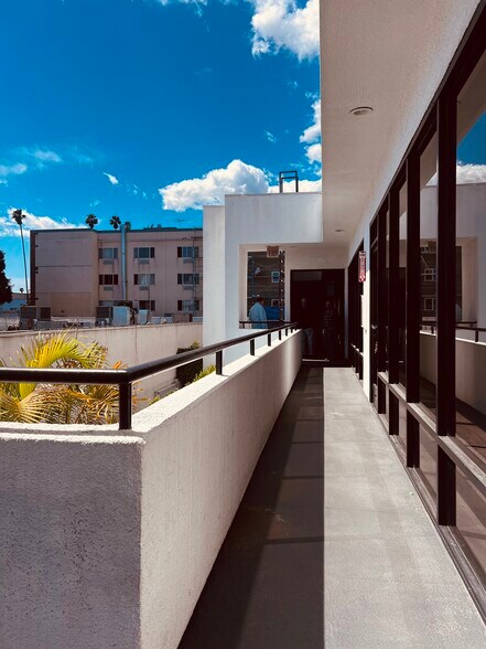 More Photos Of 1711 Winona Blvd, Los Angeles Loft Creative Space For Lease