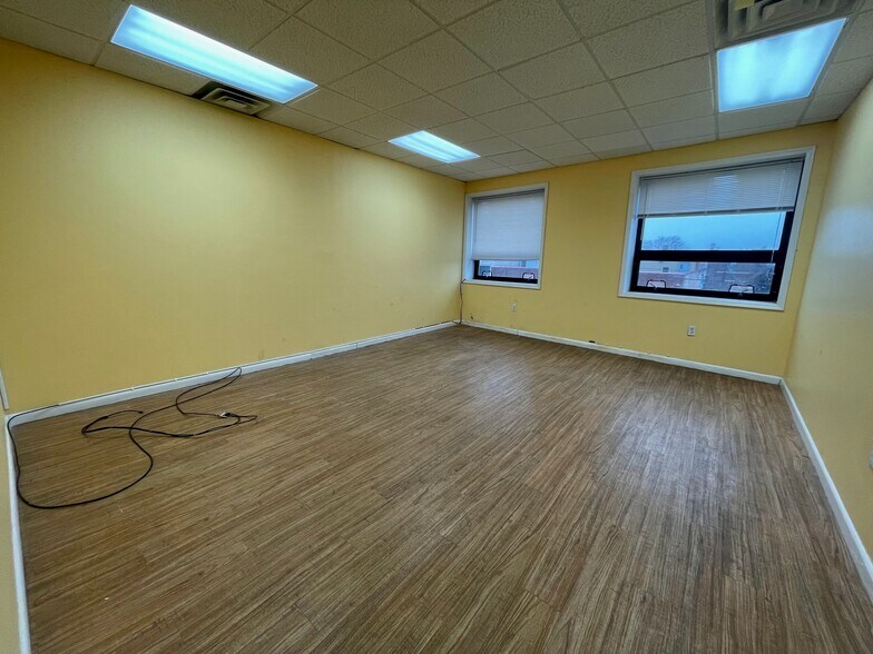 More Photos Of 214-25 42nd Ave, Bayside Medical For Sale