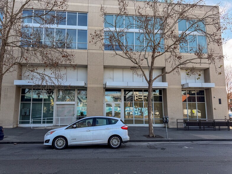 More Photos Of 200-222 Broadway, Oakland Storefront For Sale