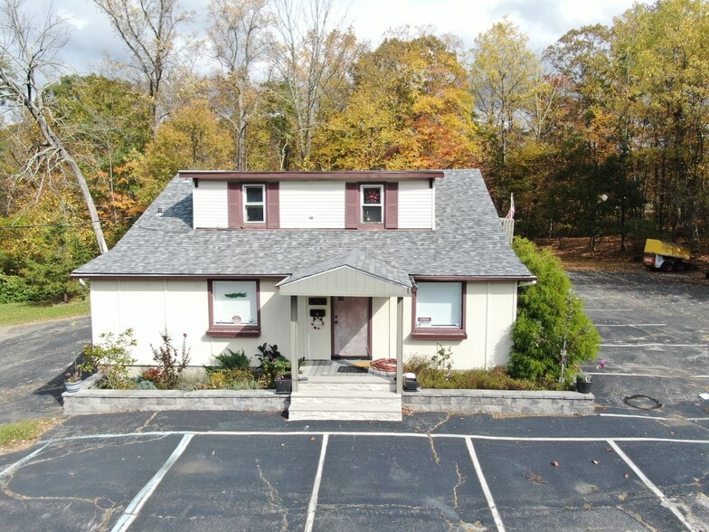 Primary Photo Of 409 Woodport Rd, Sparta Freestanding For Sale
