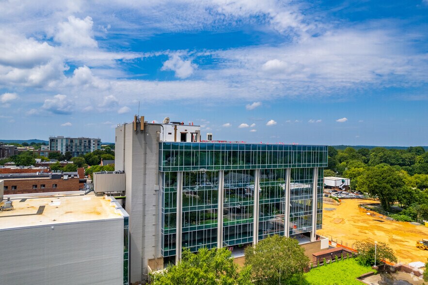 More Photos Of 137 E Franklin St, Chapel Hill Unknown For Lease