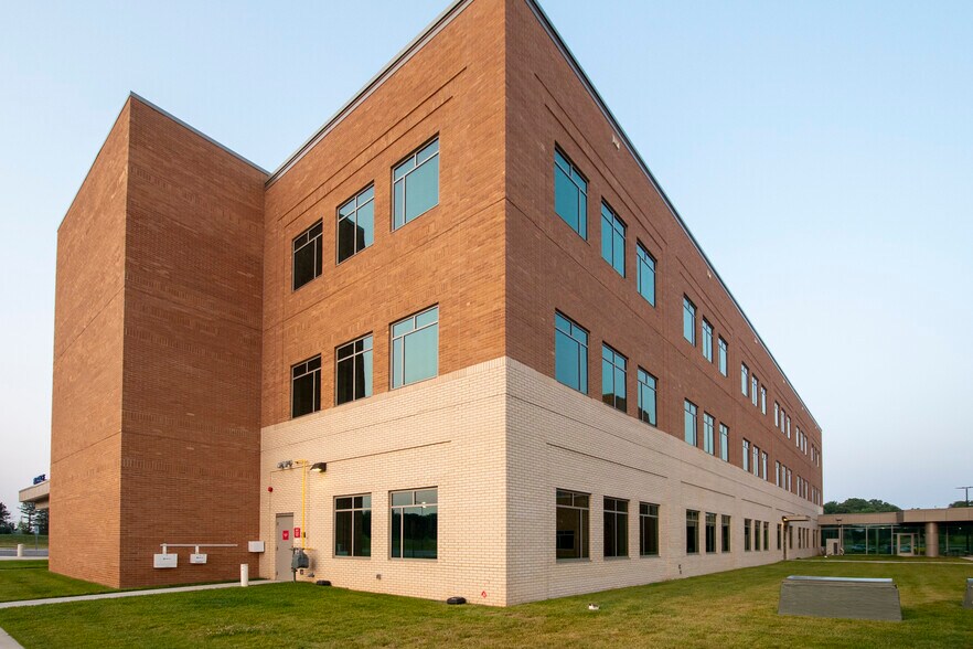 More Photos Of 986 Wellness Way, Fort Mill Medical For Lease