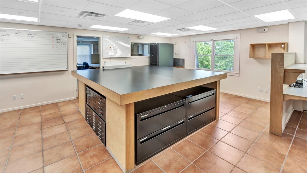More Photos Of 921 County Road 39, Southampton Office For Sale