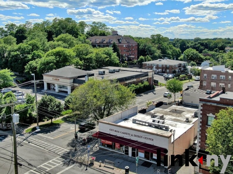 More Photos Of 825 White Plains Rd, Scarsdale Storefront Retail Office For Lease