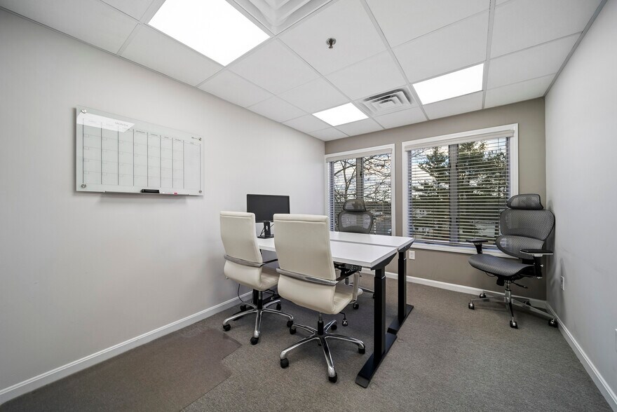 More Photos Of 75 Gilcreast Rd, Londonderry Office For Sale