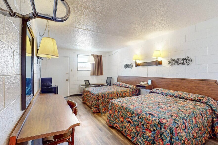 More Photos Of 5634 E Paisano Dr, El Paso Hotel For Sale