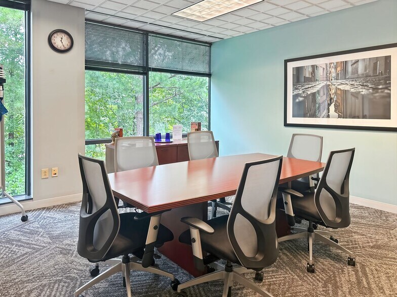 More Photos Of 4870 Sadler Rd, Glen Allen Coworking Space