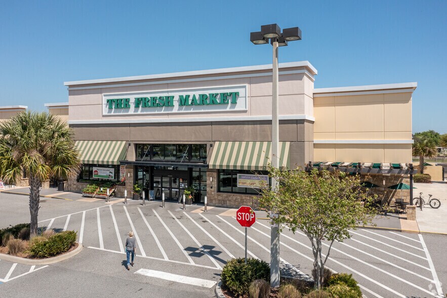 Primary Photo Of N Wickham Rd @ Jordan Blass Dr., Melbourne Unknown For Lease