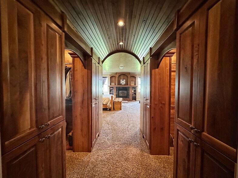 More Photos Of 124 Morrison Ln, Bonner Warehouse For Sale