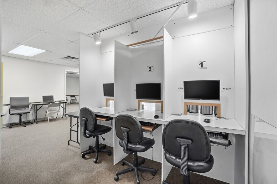 More Photos Of 3751 Warsaw Ave, Cincinnati Office For Sale