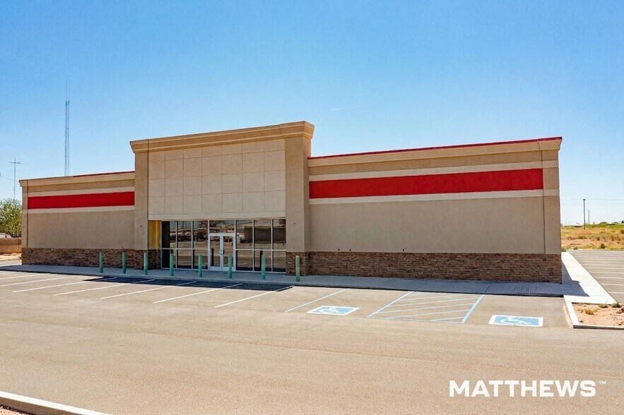 Primary Photo Of 2319 Ave O, Eunice Convenience Store For Sale