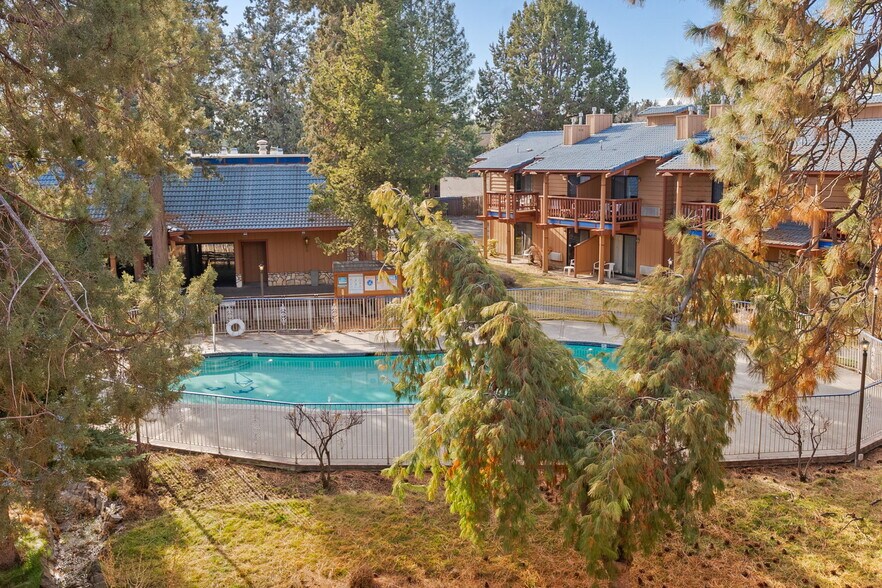 More Photos Of 3105 NE O. B. Riley Rd, Bend Hotel For Sale