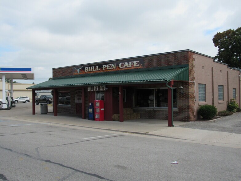 Primary Photo Of 203 W Toledo St, Fremont Specialty For Sale