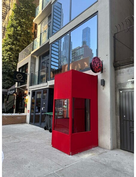 More Photos Of 245 E 53rd St, New York Apartments For Sale