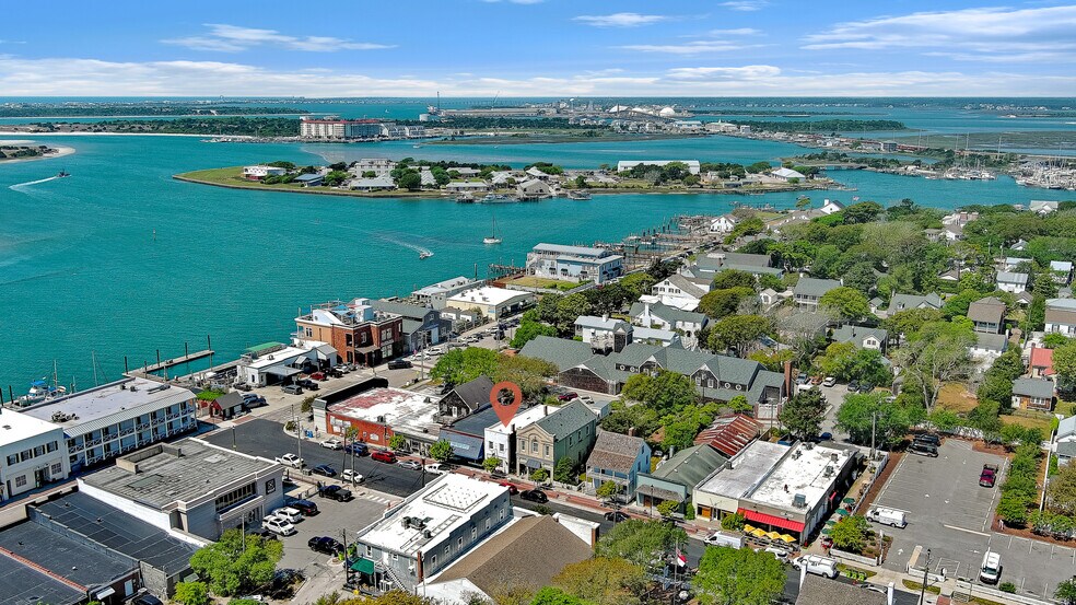 More Photos Of 119 Turner St, Beaufort Storefront Retail Office For Sale