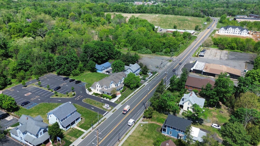 More Photos Of 33 N Main St, Marlboro Office For Lease