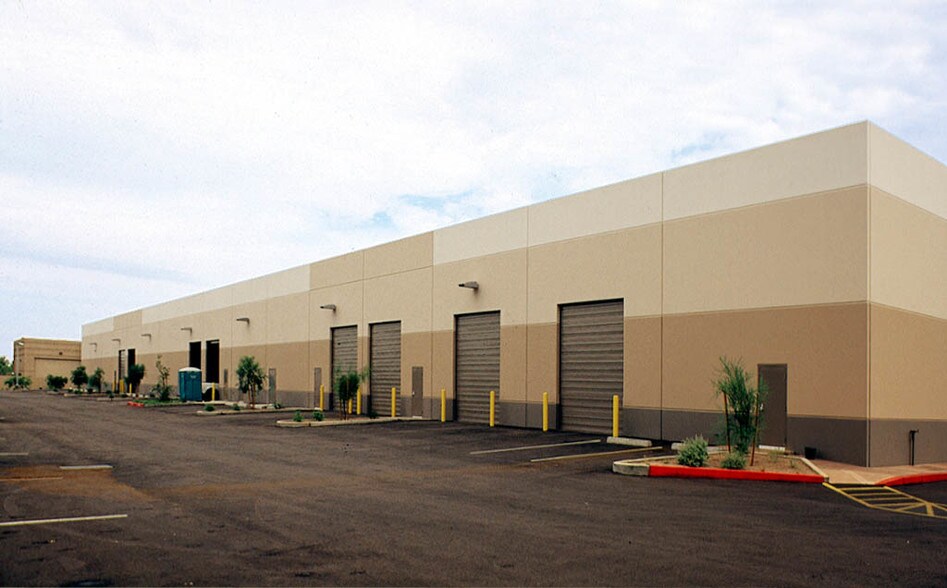 More Photos Of 8175 E Raintree Dr, Scottsdale Warehouse For Lease