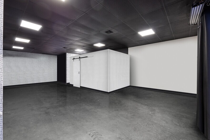 More Photos Of 1626 W Broadway Ave, Moses Lake Storefront For Lease