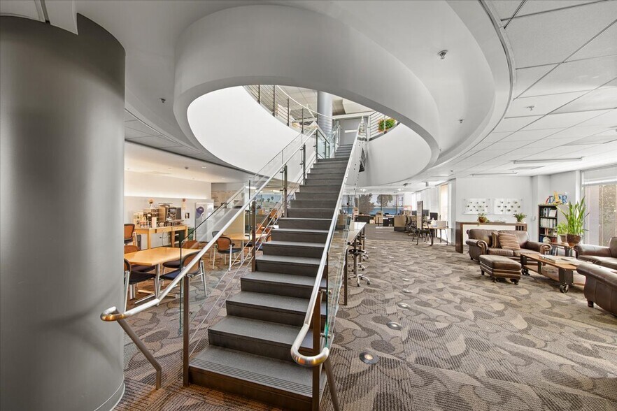 More Photos Of 1450 Veterans Blvd, Redwood City Office For Lease