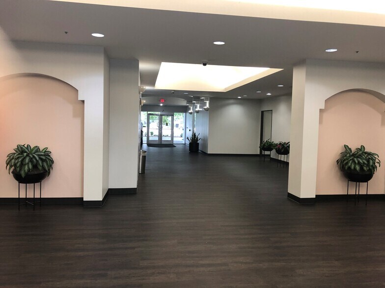 More Photos Of 5420 Dashwood Dr, Houston Medical For Lease