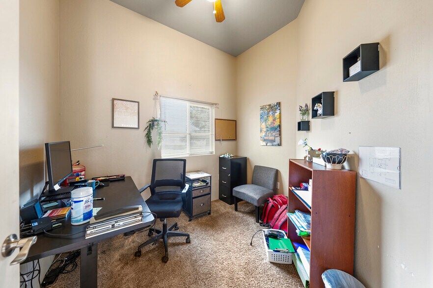 More Photos Of 143 S Main St, Phoenix Office For Sale