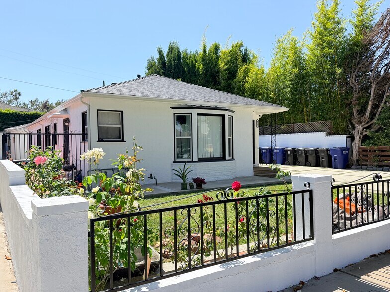 More Photos Of 4069-4071 Sawtelle Blvd, Culver City Apartments For Sale