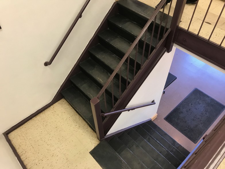 More Photos Of 69 Catharine St, Poughkeepsie Office For Sale