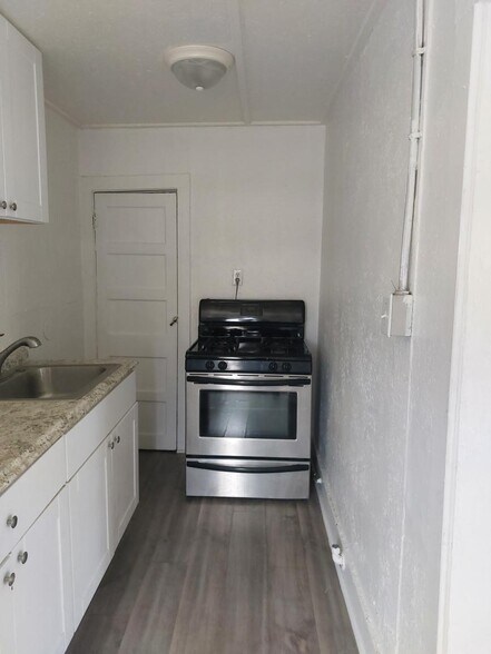 More Photos Of 1214 Barton St, Corpus Christi Apartments For Sale