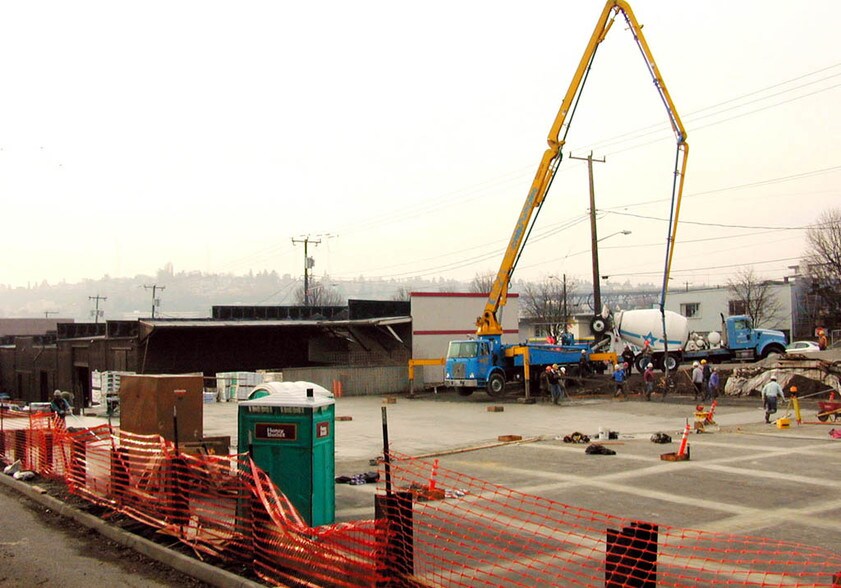 More Photos Of 3650-3670 Stone Way N, Seattle Office For Sale