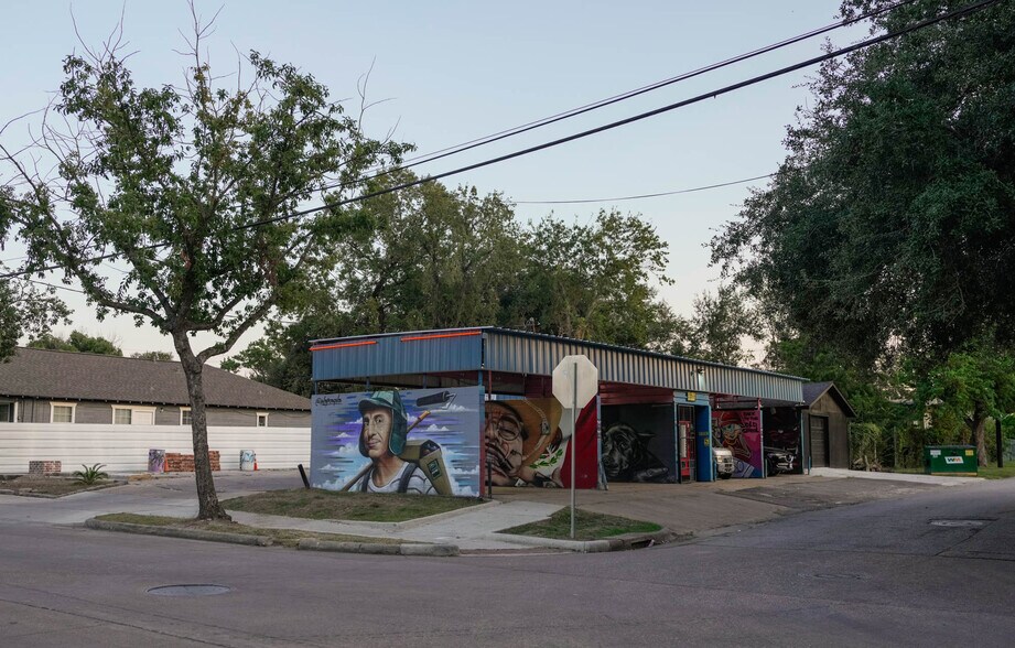 More Photos Of 4400 Canal st, Houston Carwash For Sale