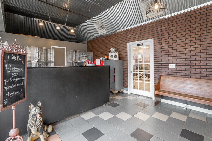 More Photos Of 8995 Dayton Pike, Soddy Daisy Restaurant For Sale