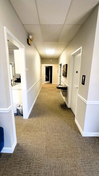 More Photos Of 1313A Miller Rd, Greenville Office For Lease