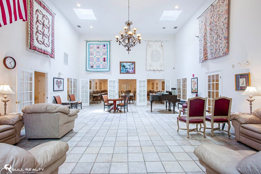 More Photos Of 8510 Whitefield Ave, Savannah Assisted Living For Sale