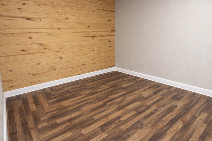 More Photos Of 15602 Northwest Blvd, Robstown Unknown For Lease