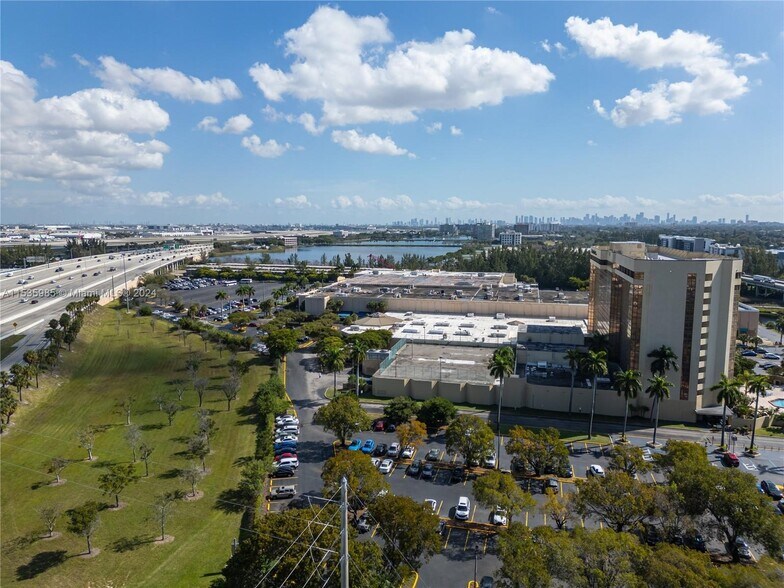 More Photos Of 777 NW 72nd Ave, Miami General Retail For Lease