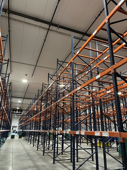 More Photos Of 717 E Industrial Blvd, Pueblo Distribution For Sale