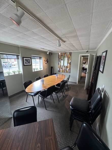 More Photos Of 3648 Genesee St, Buffalo Restaurant For Sale