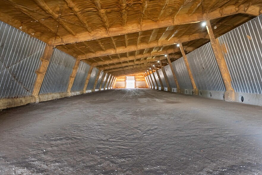 More Photos Of 0 Road 8 Rd SE, Warden Industrial For Sale