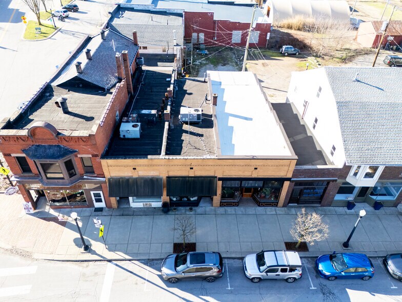 More Photos Of 7 W Main St, Seville General Retail For Sale