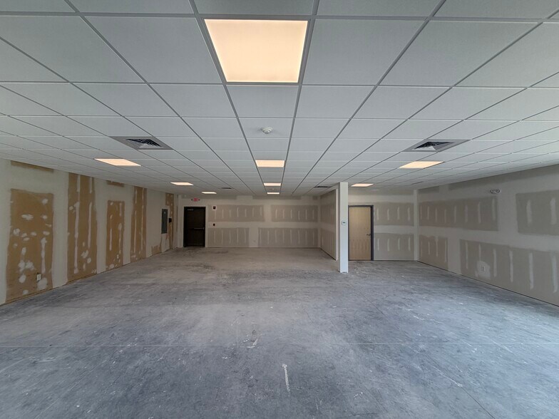 More Photos Of 65 Route 108, Newfields Freestanding For Lease