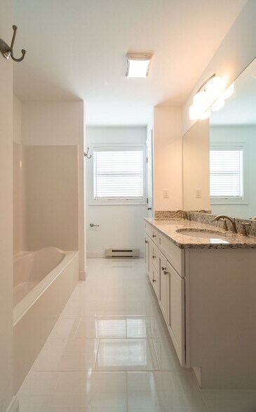 More Photos Of 10 Fort Hill Rd, Groton Apartments For Sale