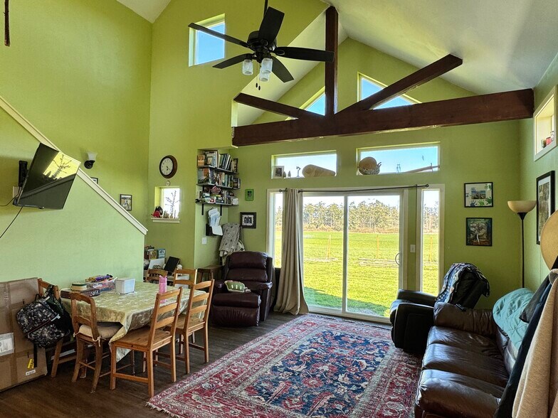 More Photos Of 886 W Beach Rd, Coupeville Land For Sale