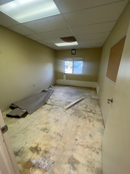 More Photos Of 7491 Ulmerton Rd, Largo Medical For Lease