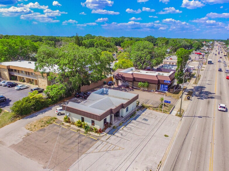 More Photos Of 4910 N Armenia Ave, Tampa Drugstore For Lease