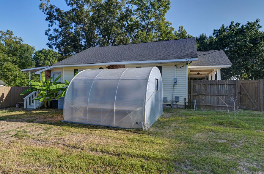 More Photos Of 6009 Wescott Rd, Columbia Land For Sale